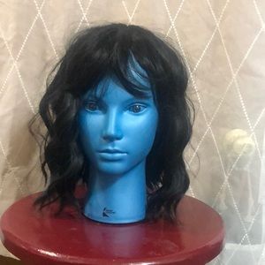 New shoulder length synthetic wig, black